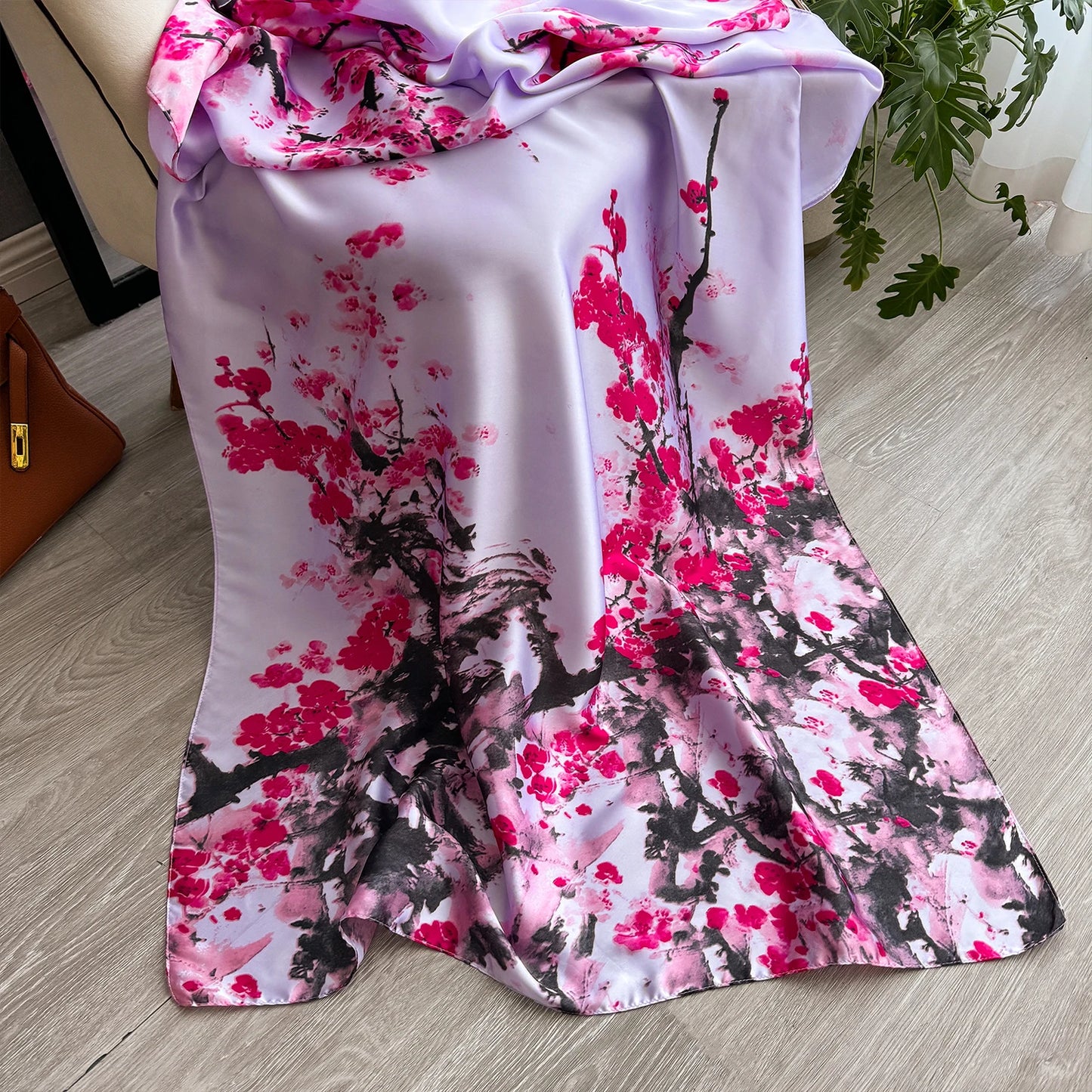 Latest Women Spring High Quality Soft Silk Scarf Women 