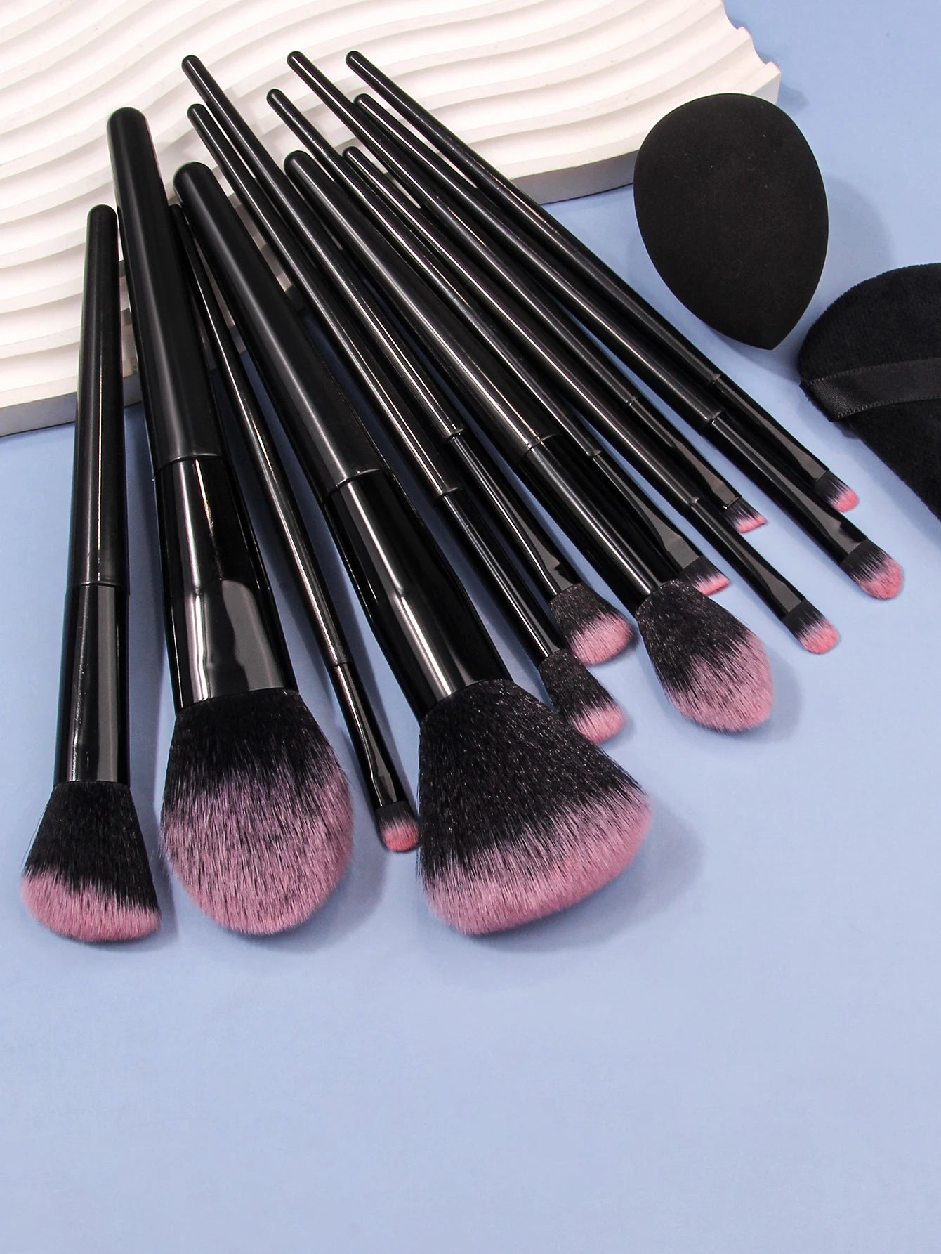 12-Piece Soft Makeup Brush Set – Foundation, Blush, Powder, Eyeshadow & Concealer Blending Brushes