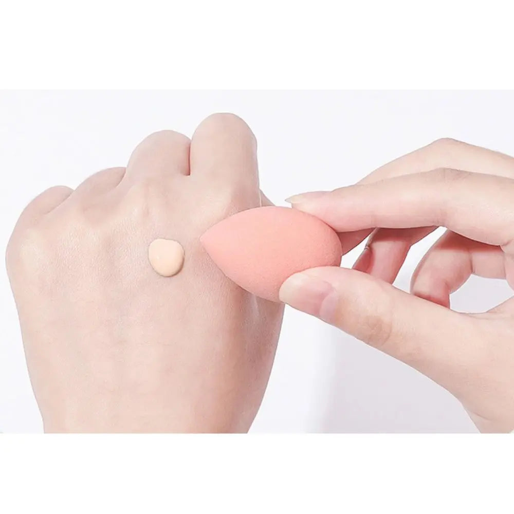 Set of 10 Colorful Mini Foundation Sponges – Portable Makeup Puff for Cream, Concealer & Powder (Dry & Wet Use)
