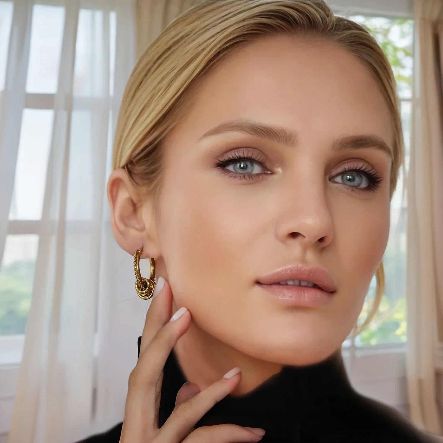 Luxury Gold Twist Earrings