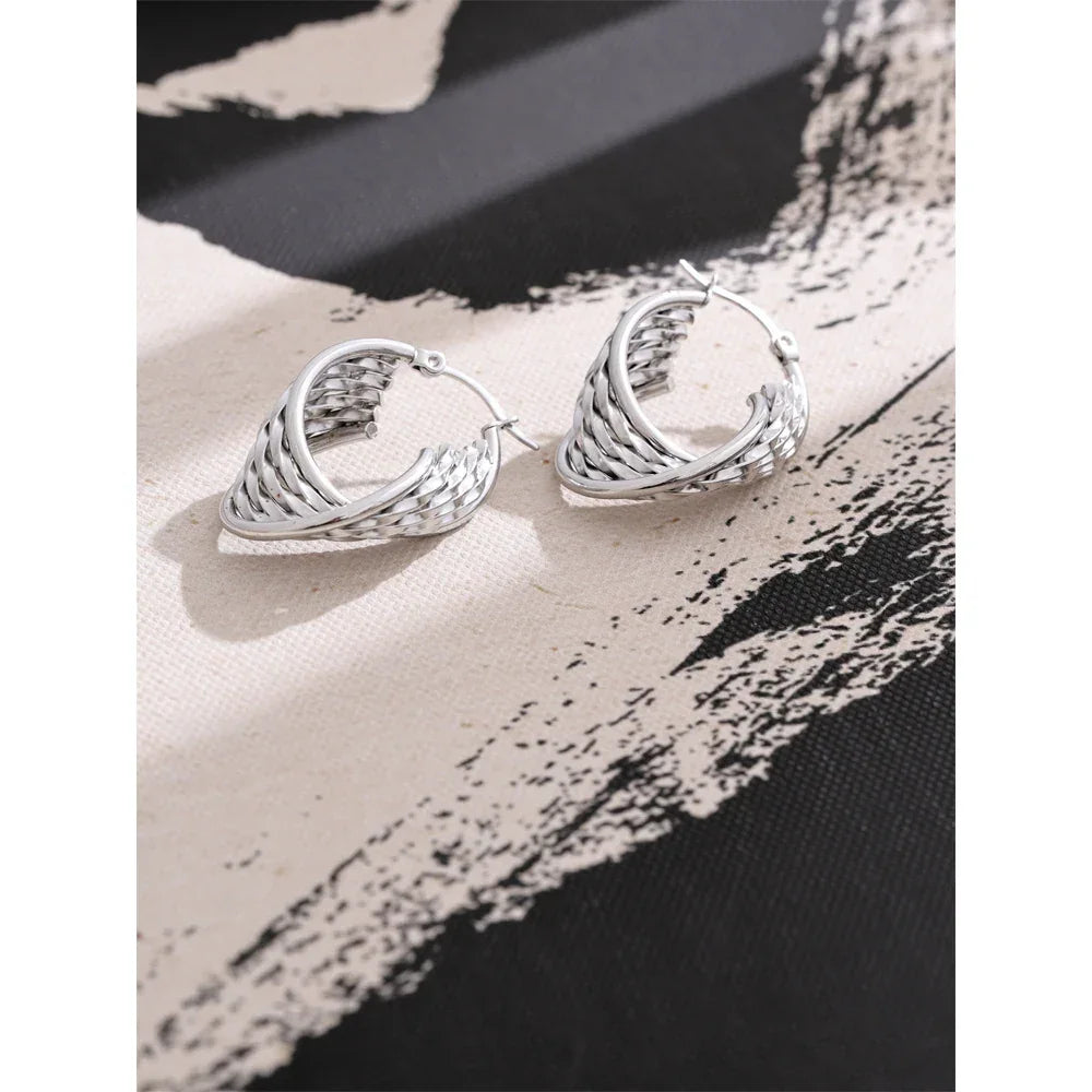 Luxury Twisted Gold Hoop Earrings