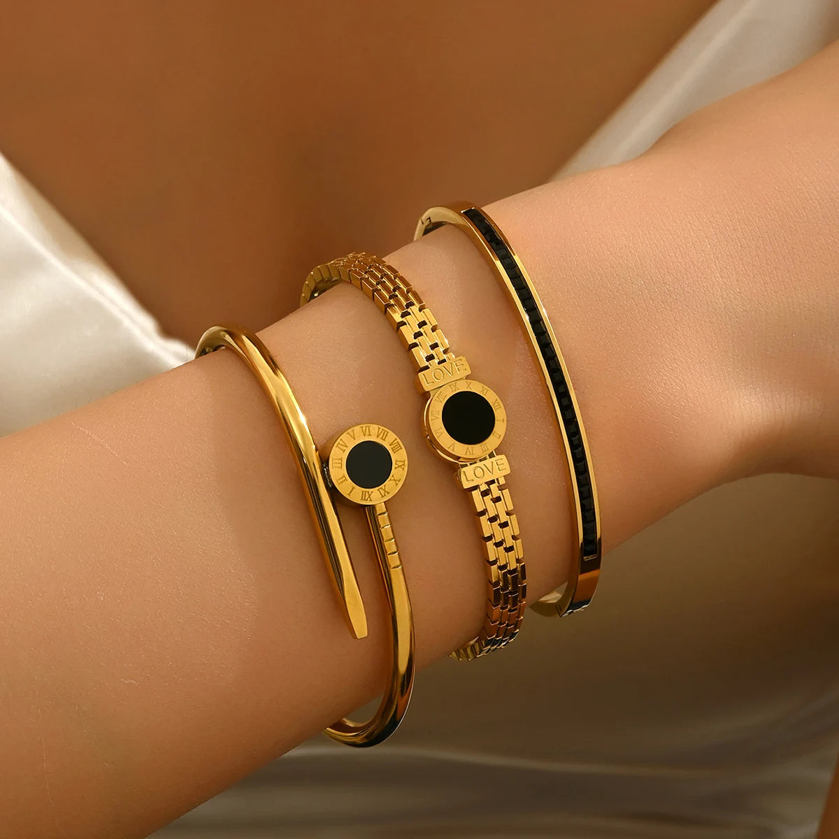 Old Money Clover Zircon Bracelet Set