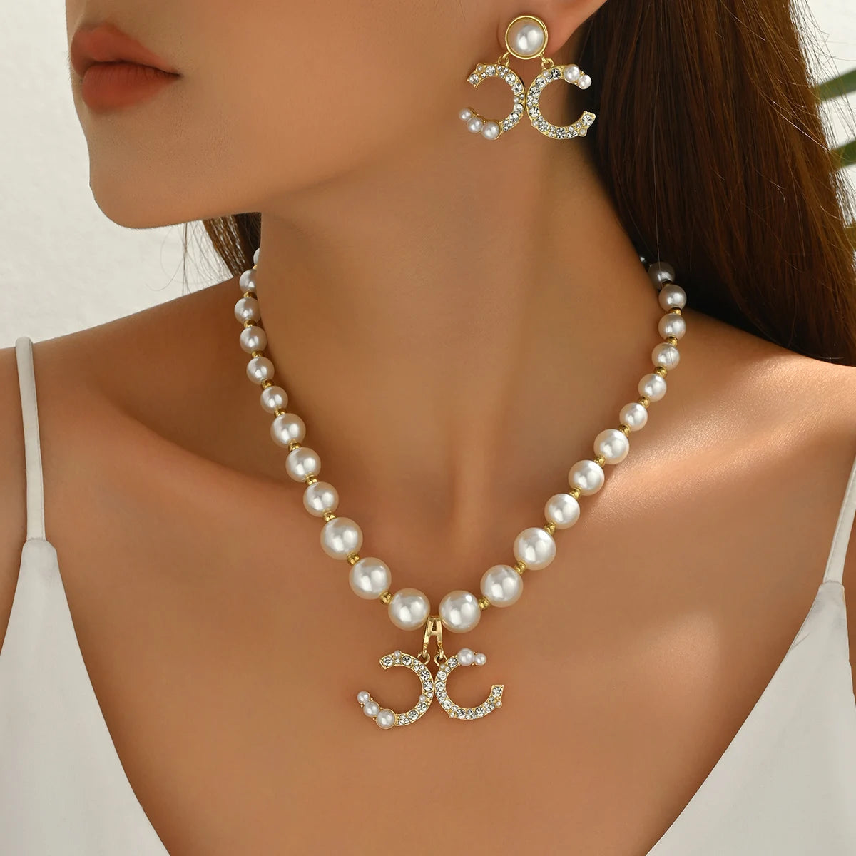 Pearl Rhinestone Necklace & Earring Set